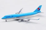 L2068 Sq Wings 747-400 1/200 Model HL7488 Korean Air. Fixed Price $166.98.