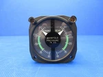 United Instruments Manifold Pressure Gauge P/n C662036-0101 Warranty (0924-1315). Fixed Price $136.50.
