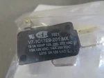 Cessna Aircraft Rocker Switch, P/n V7-1C17E9-201 (be) New Surplus. Fixed Price $11.00.