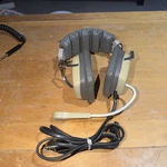 Telex Aviation Head Set. Model E-951 ( 63950-001). Vg Condition.. Fixed Price $17.95.
