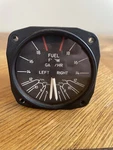 United Instruments Fuel Pressure Gauge P/n 6062, PM-44-11. Fixed Price $100.00.