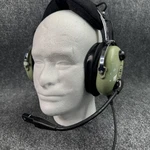 David Clark 40493G-01 C-17 Aviation Headset M-7A Mic U-174/U Plug Untested. Fixed Price $75.00.